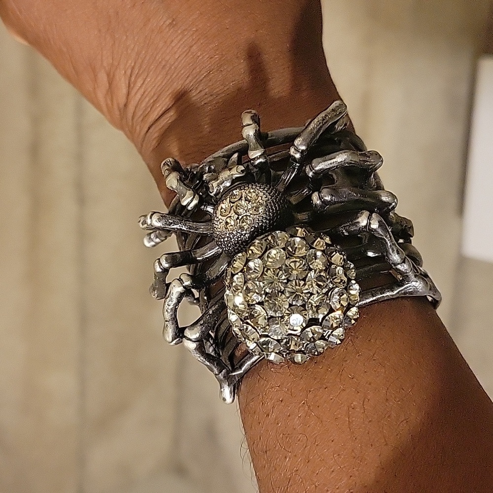 Bracelet - Picture 4 of 7